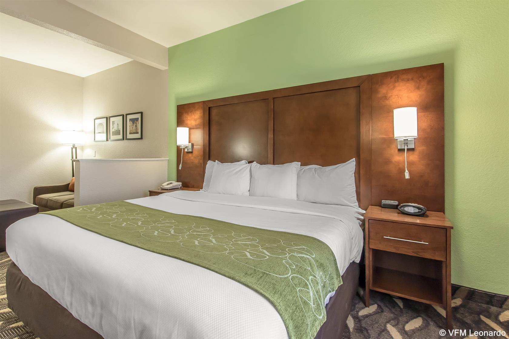 רולה Comfort Suites מראה חיצוני תמונה