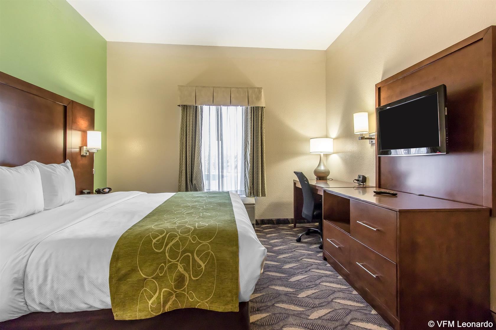 רולה Comfort Suites מראה חיצוני תמונה