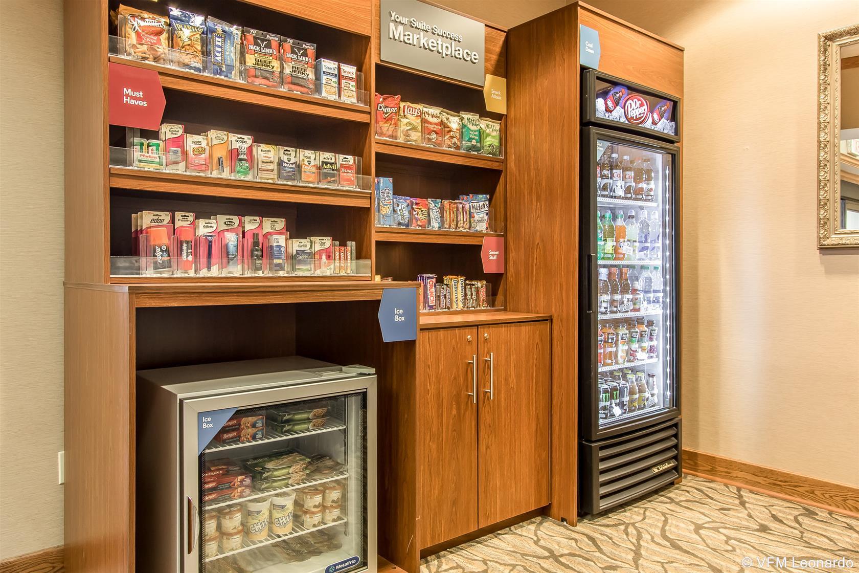 רולה Comfort Suites מראה חיצוני תמונה