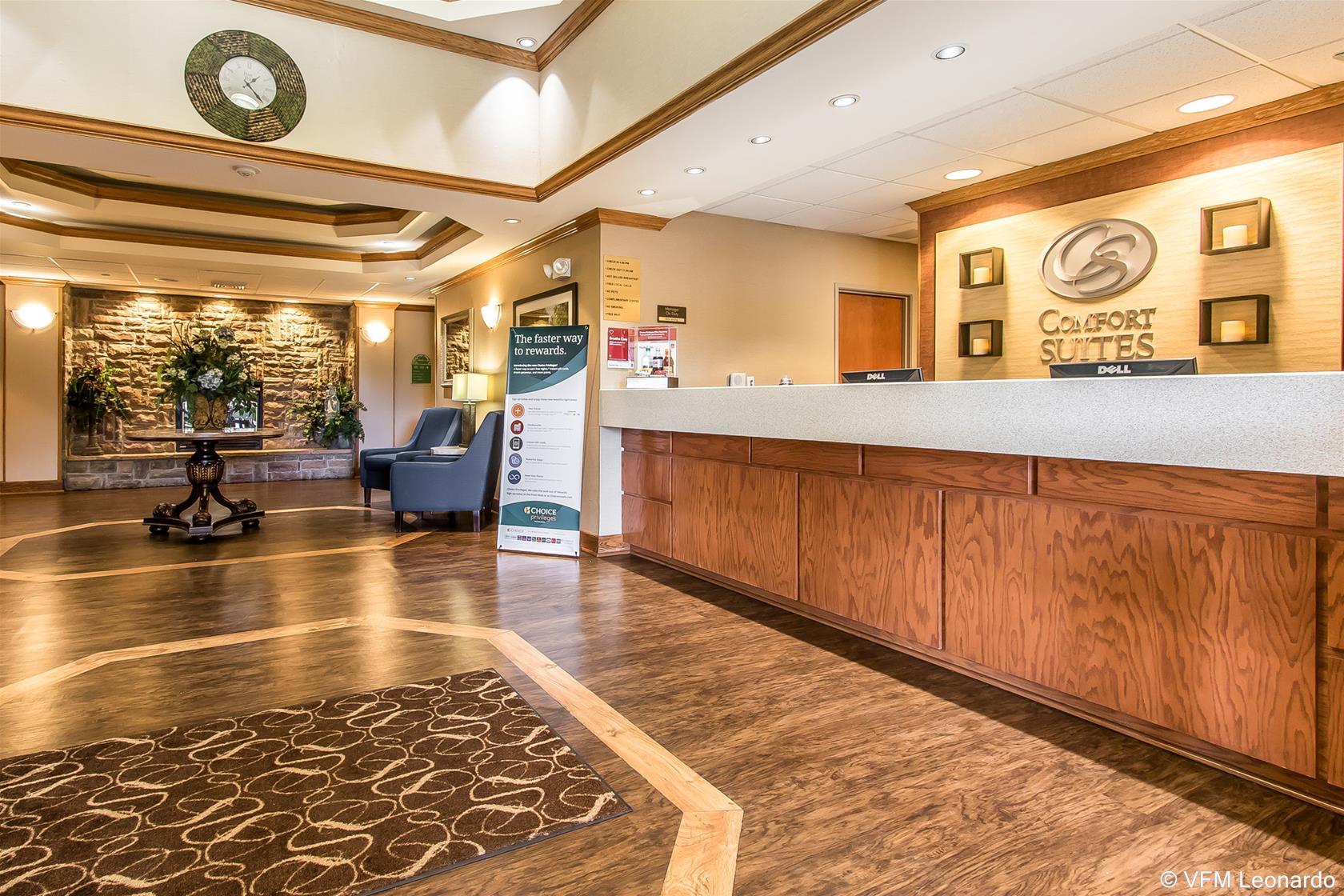 רולה Comfort Suites מראה חיצוני תמונה
