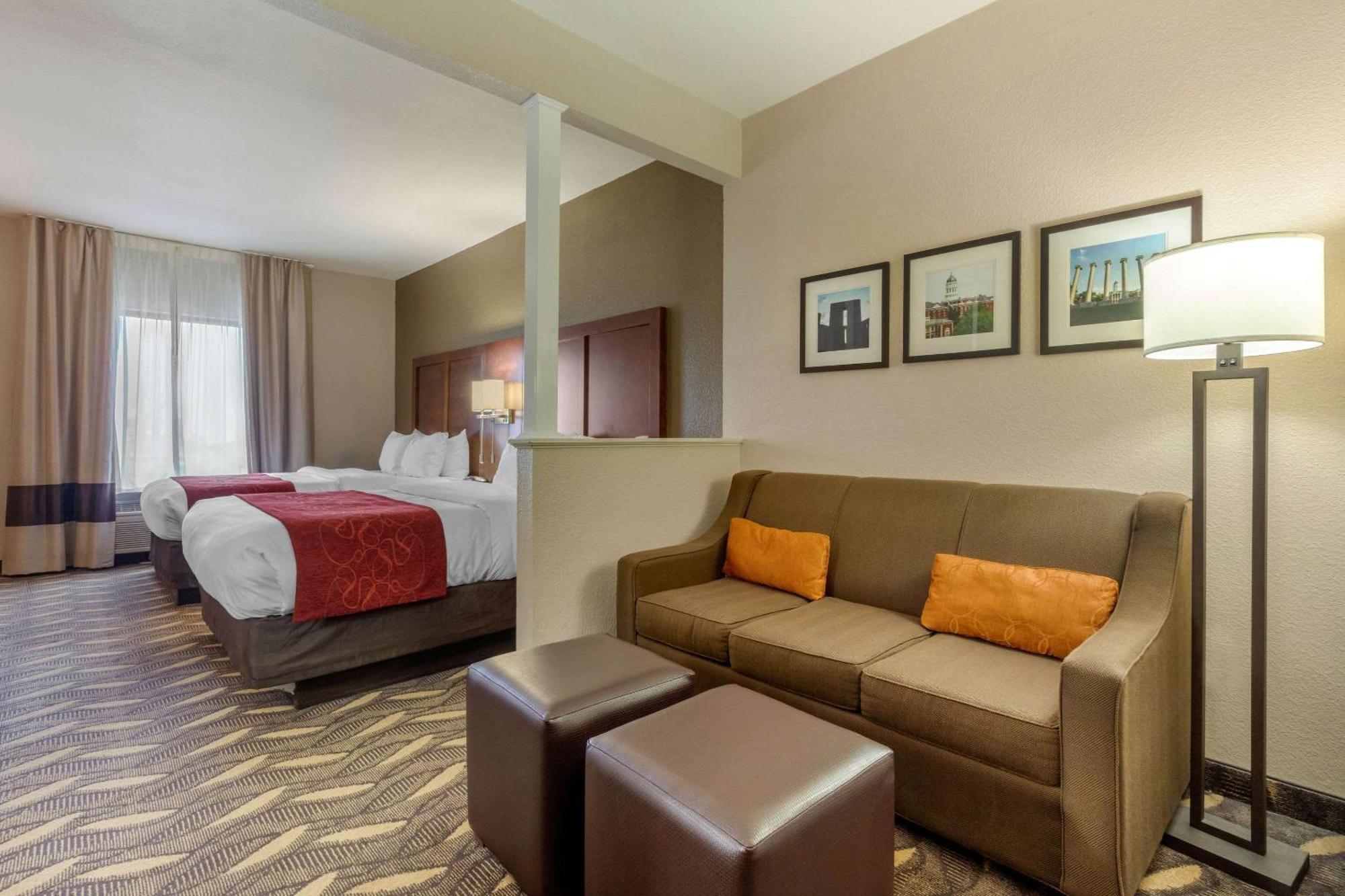 רולה Comfort Suites מראה חיצוני תמונה